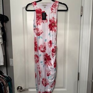Guess Sleeveless Dress in White with Red Floral Print